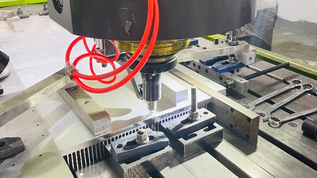 攪拌摩擦焊過程，是這么操作的嗎？-科鼎鑫數(shù)控